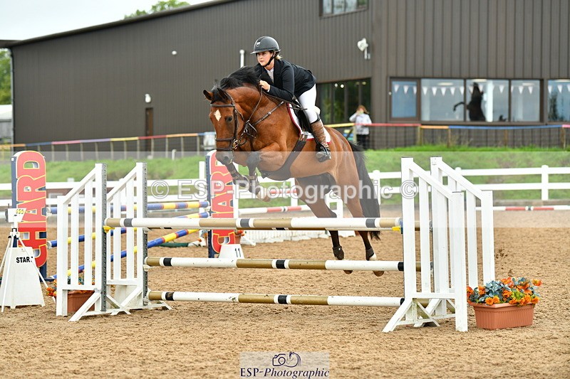 230730A-144326-10439 - Cls 35 1.05m Amateur Quali