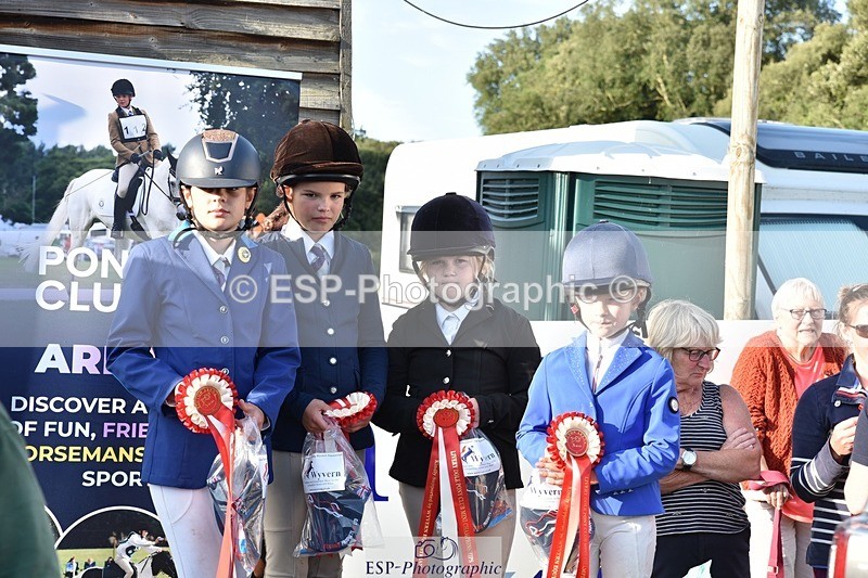 230824-180550-07005 - Thursday 40 and 50cm Presentations