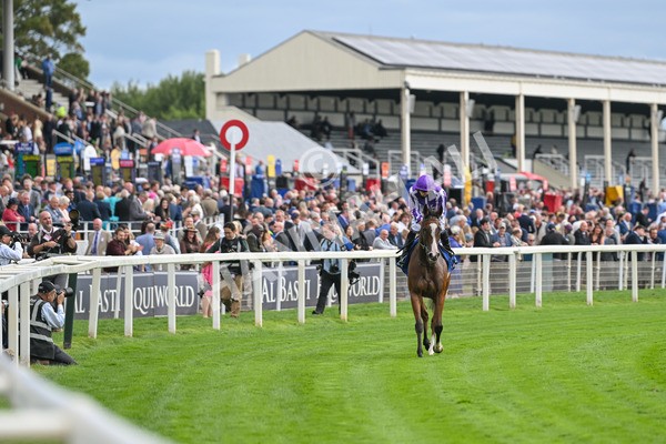 210825-Race 4-Minnie Hauk-4787 - Race 4 3.35pm Pertemps Network Yorkshire Oaks
