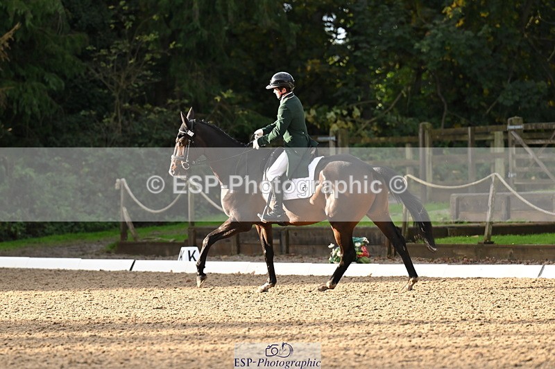 251023A-093348-01283 - B-121-Patrick.Whelan