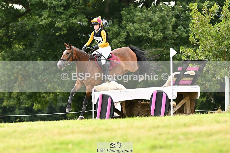 240825X-153716-36521 - 80cm XC 15.30 to 16.30