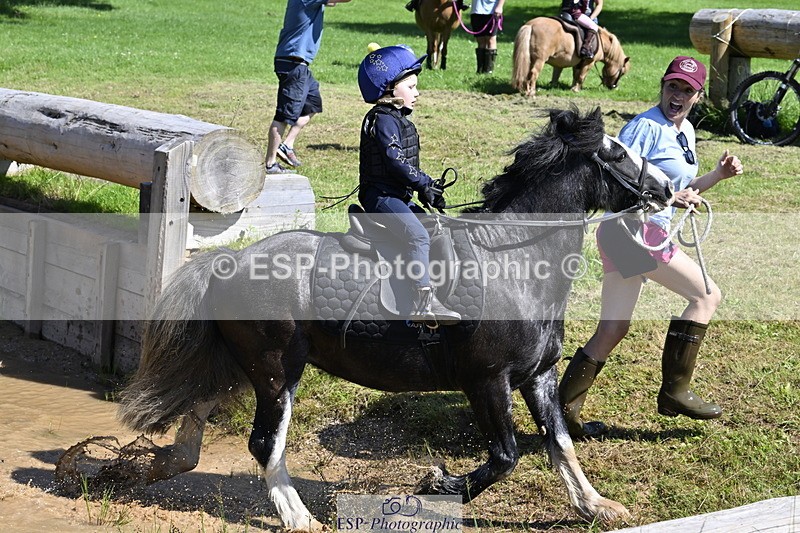 240728B-111549-01335 - Gemma's Group XC