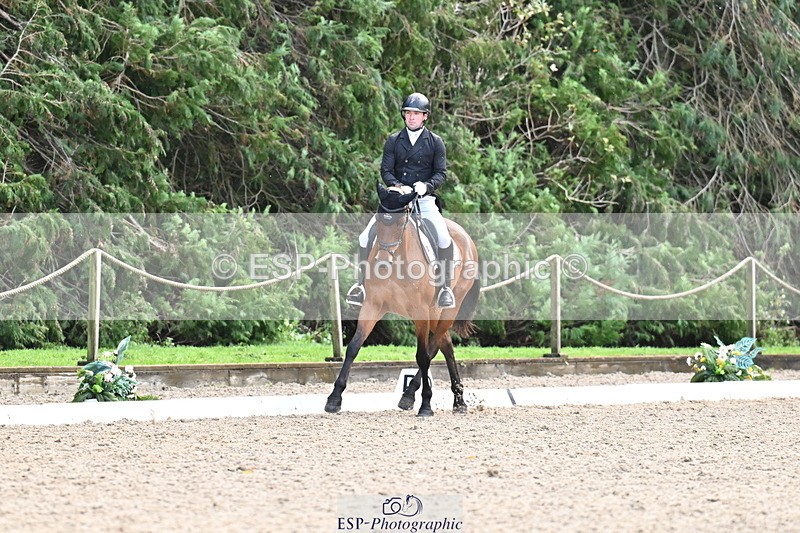 251023A-151731-05379 - C-255-Rupert.Batting