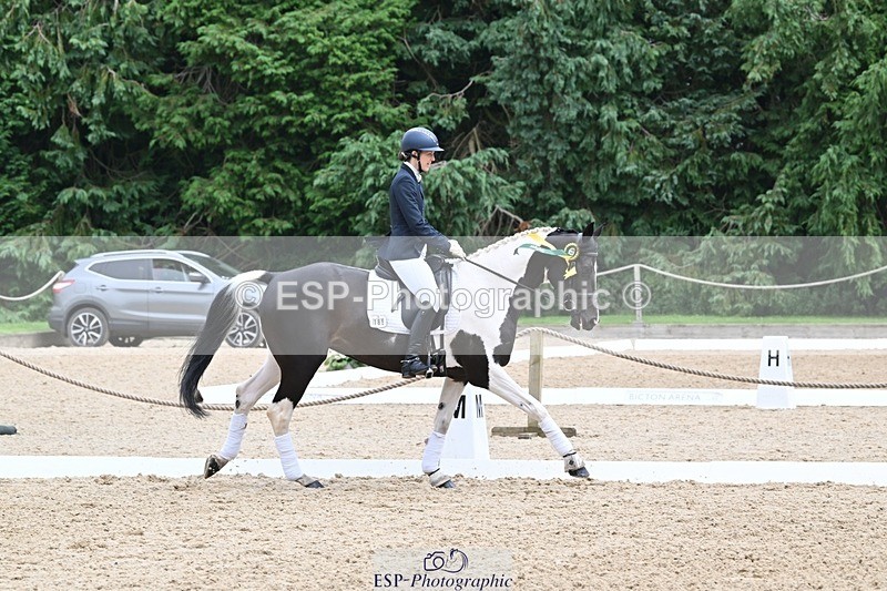 240811-132419-05947 - Medium Silver