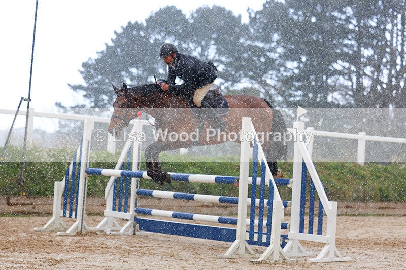 3E7A1563 - Class 6: Senior 1.05m