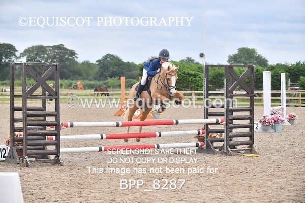 BPP_8287 - CLASS 14 SUN Stepping Stones 128/ 138cms Handicap