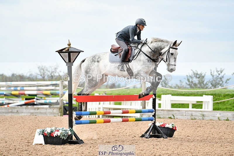 240915A-120350-09821 - Cls 27 Snr 1.05m & 1.10m GP