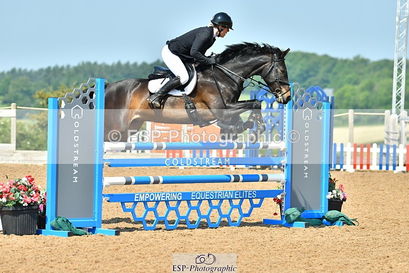 230609A-103716-00130 - Cls 1 Snr 1.05m & 1.10m Open