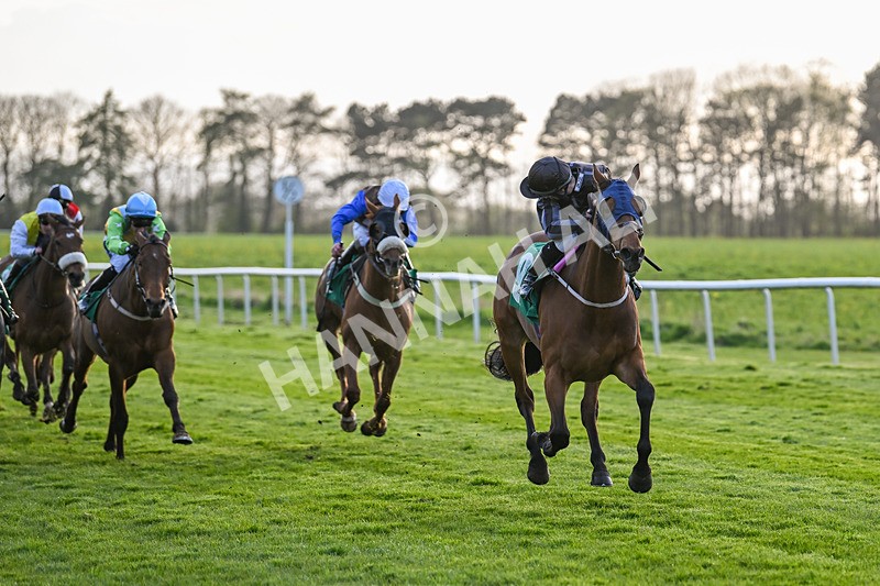 200424-Race 7-Two Brothers-7321 - Race 7