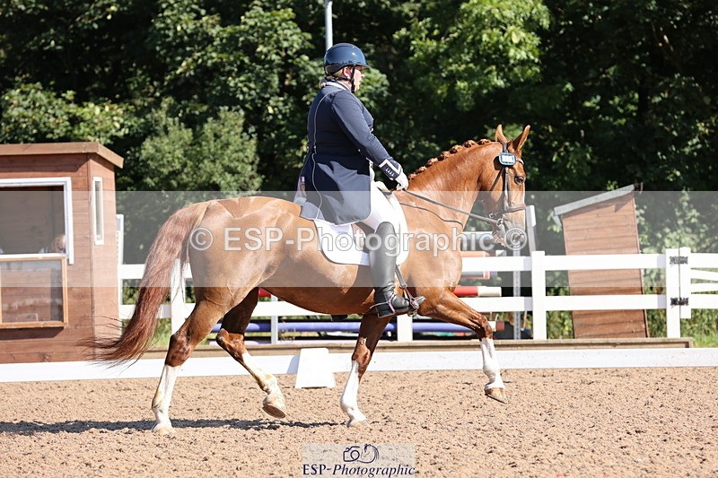 240816A-100144-02794 - 120-Camilla.Stevens-Angelica