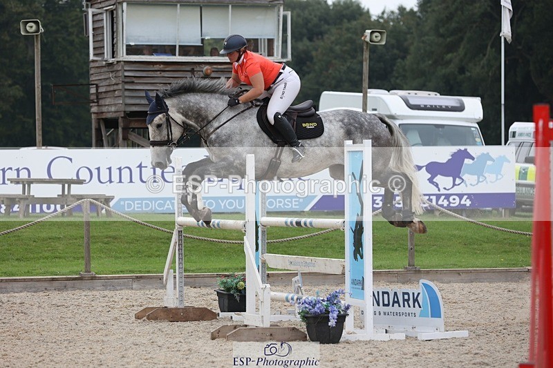 230908-173737-03412 - Cls 9 Snr Newcomers & 1.10m Open