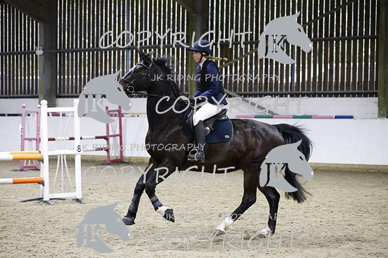 _T0A3595 - Class 8 90cm