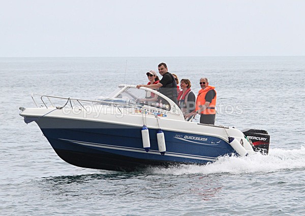 100725 ROCKHOPPER IMG_4379 - Motorboats - Open