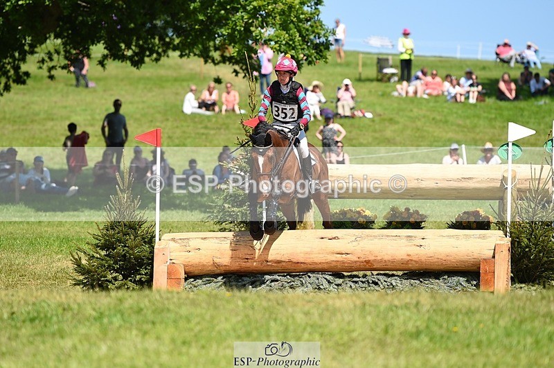 230527-143804-10149 - 352-TEQUILA_SUNRISE-Pippa_Taylor-XC