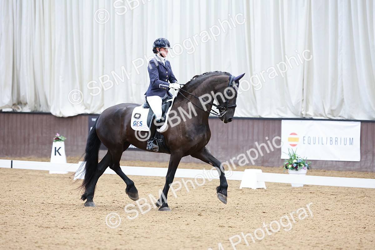 SBM_005883 - Class 3 - Medium 6 - 14.40-15.52