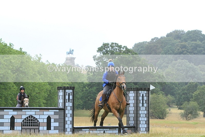 IMF_1586 - Time at Castle Jump 09:18 to 10:15