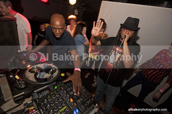 166 - Friends-&-Family @ the-roadhouse 24.04.15