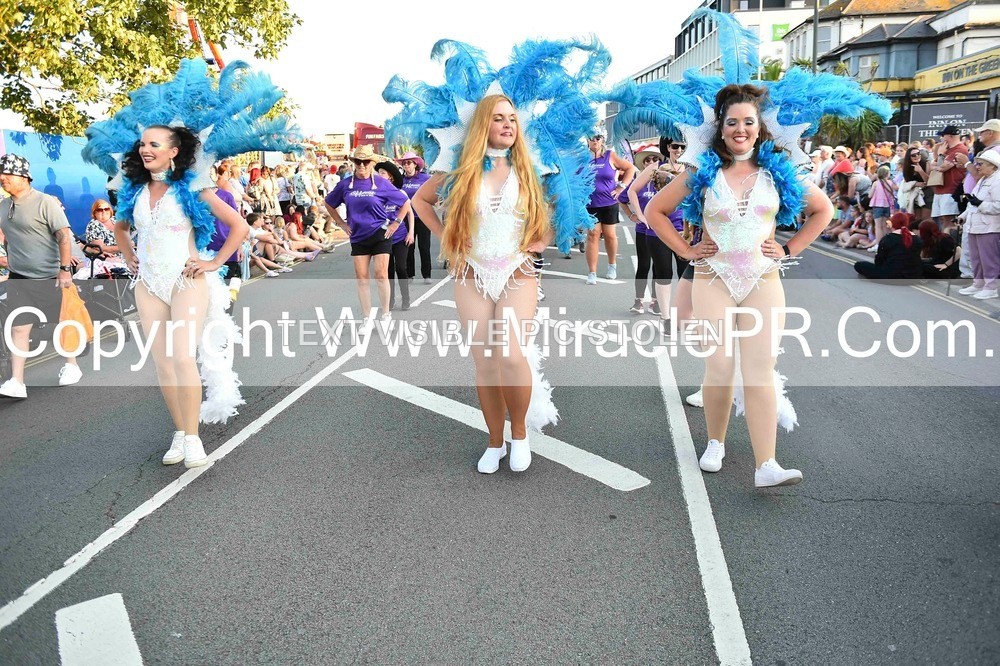SH4_3764 - Carnival Procession.