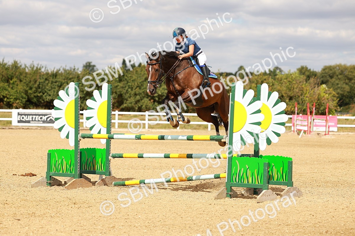 SBM_007060 - Class 4 - Senior British Newcomers - 1.10m