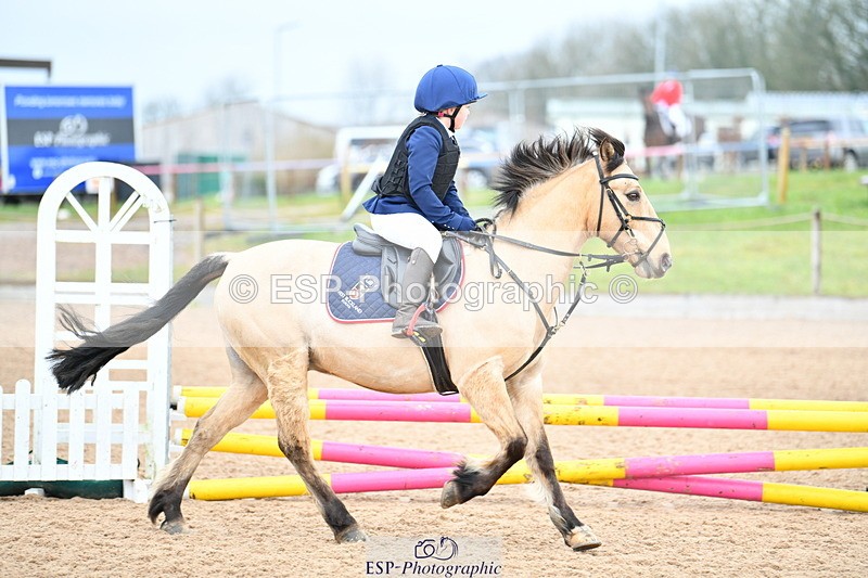 240309A-094625-00216 - Cls 14 Clear Round 50cm