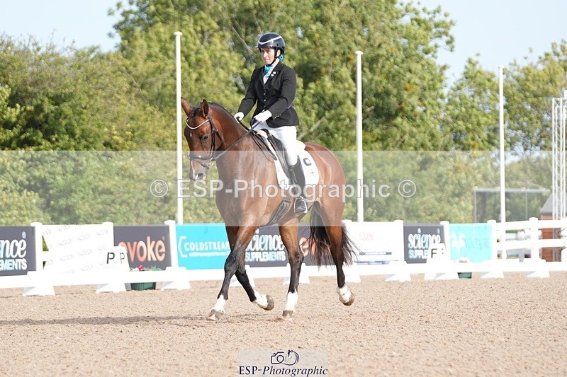 250906-093603-01149 - 031-Rebecca.ParsonageMr.T.STW