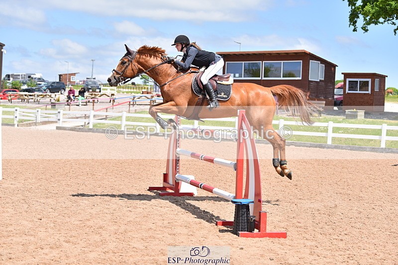 230531A-135004-00534 - Cls 5 Foxhunter & 1.20m Open