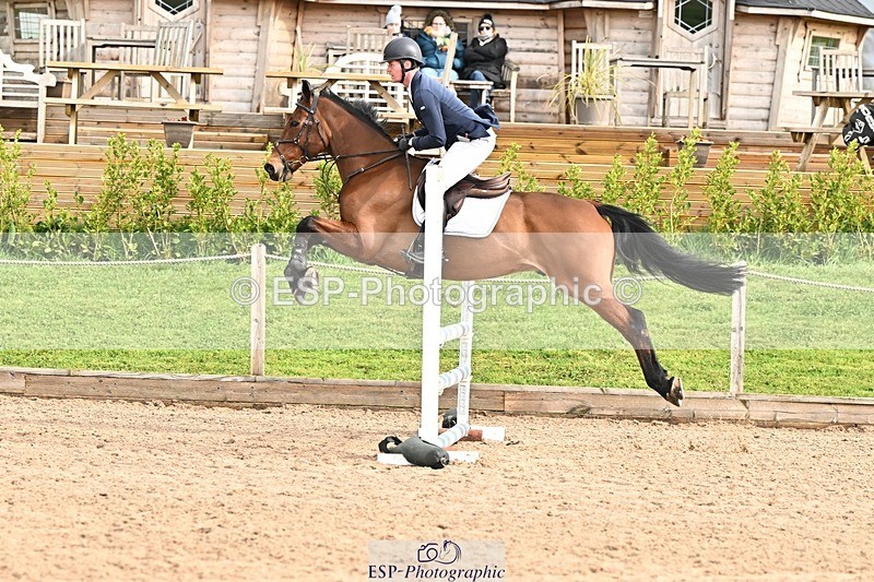 250416-093855-00069 - Cls 1 British Novice and 90cm