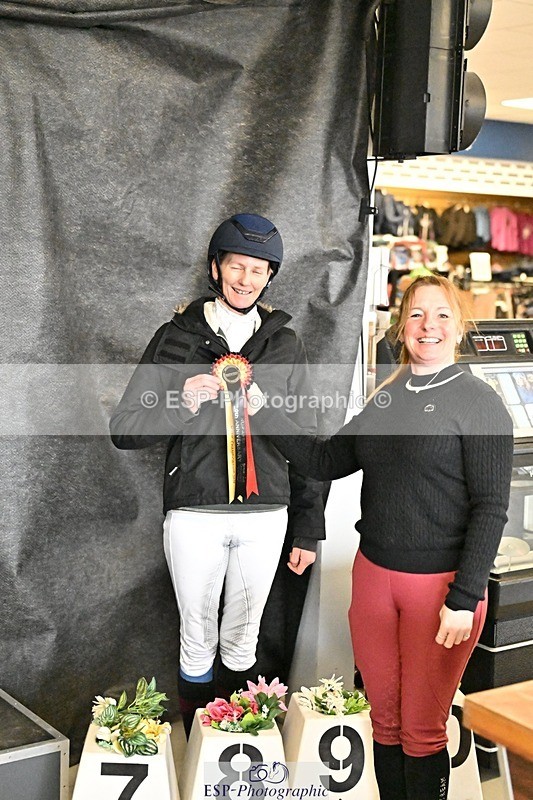 260215-123033-06549 - Cls 18 FS Adv Medium Gold Presentations