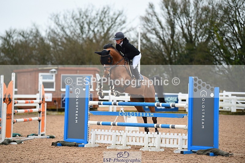 240207A-151116-00665 - Cls 5 Foxhunter and Open