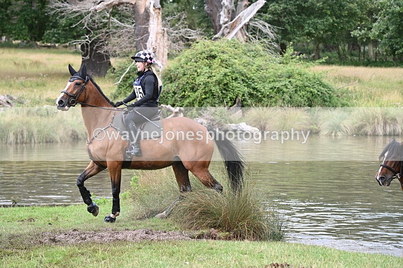 WJ7_4230 - Time at Water 12:52 to 13:22
