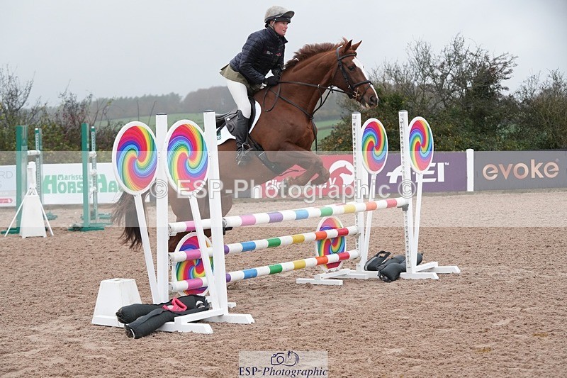 251107-094857-00118 - Cls 2 British Novice and 90cm Open