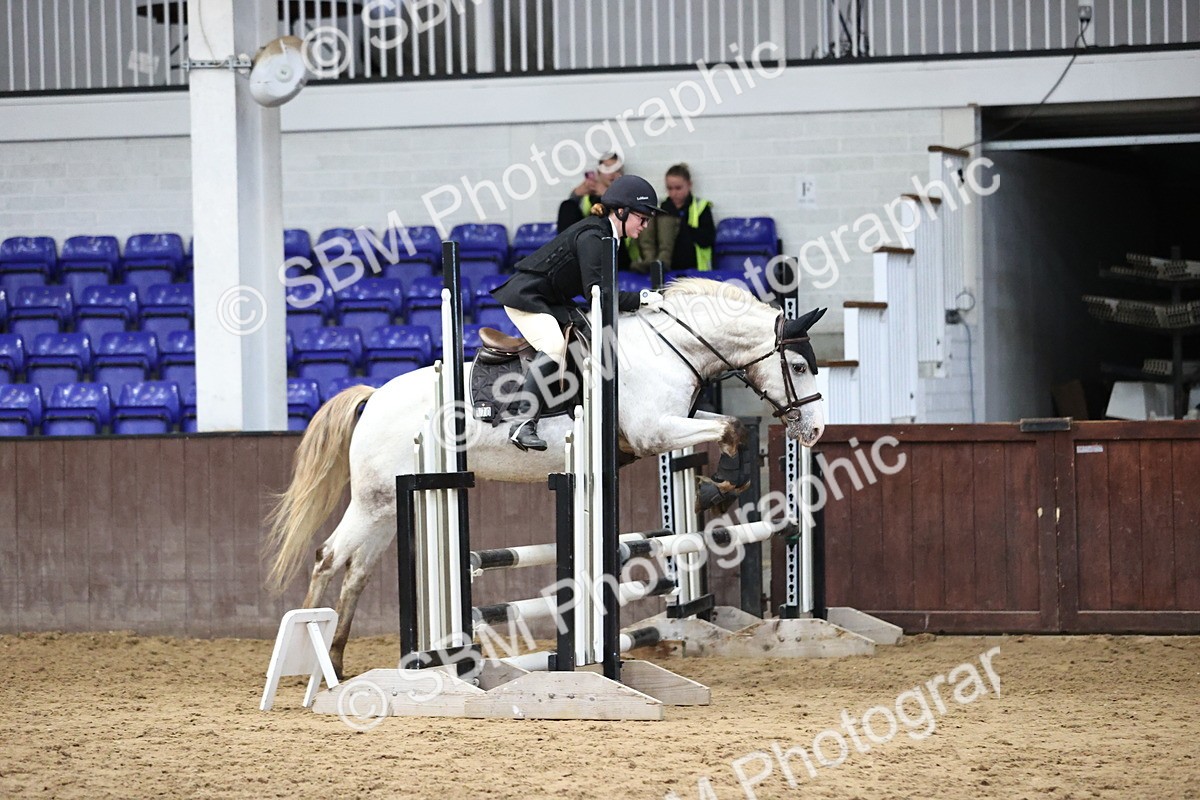 SBM_001614 - Class 5 - Henlow Veterinary Hospital 70cm