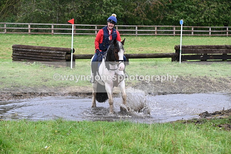 WJ6_6321 - Time at Photographer 12:41 to 13:05