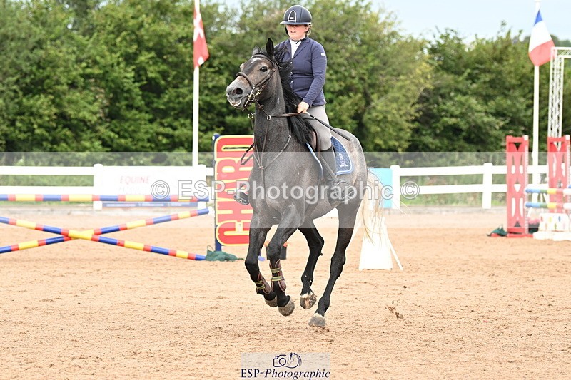 240802A-084834-03238 - Cls 21 A&B Brit Nov & 90cm Open