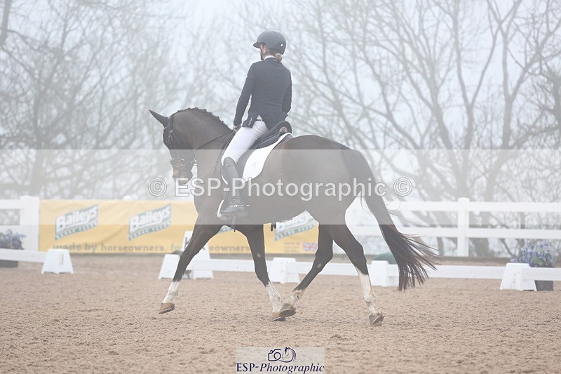 240217A-103926-01027 - 161-Katie.Warner-Active.Nuvalari