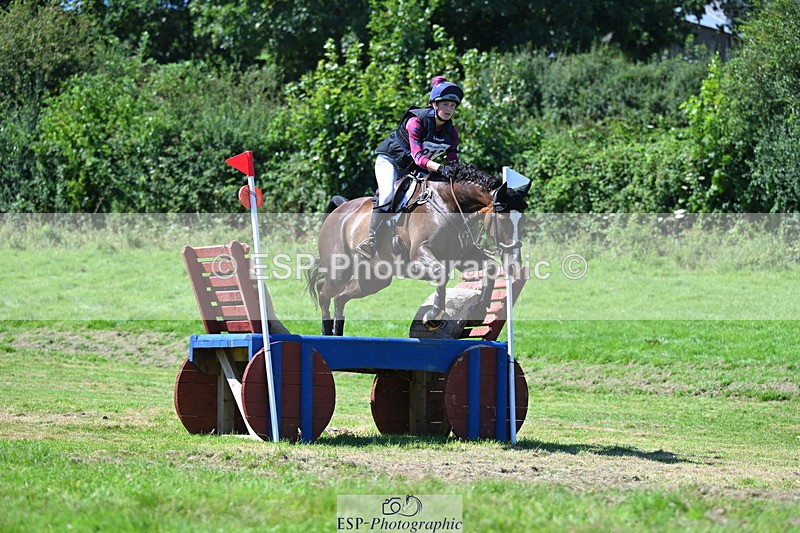 240811A-143613-04910 - 213-