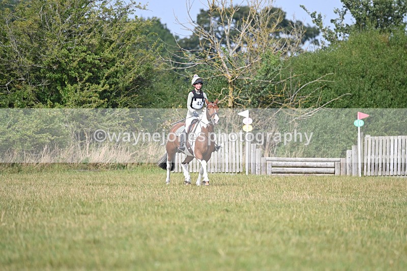 WJ6_2589 - 60cm XC Time 14:21 to 14:47