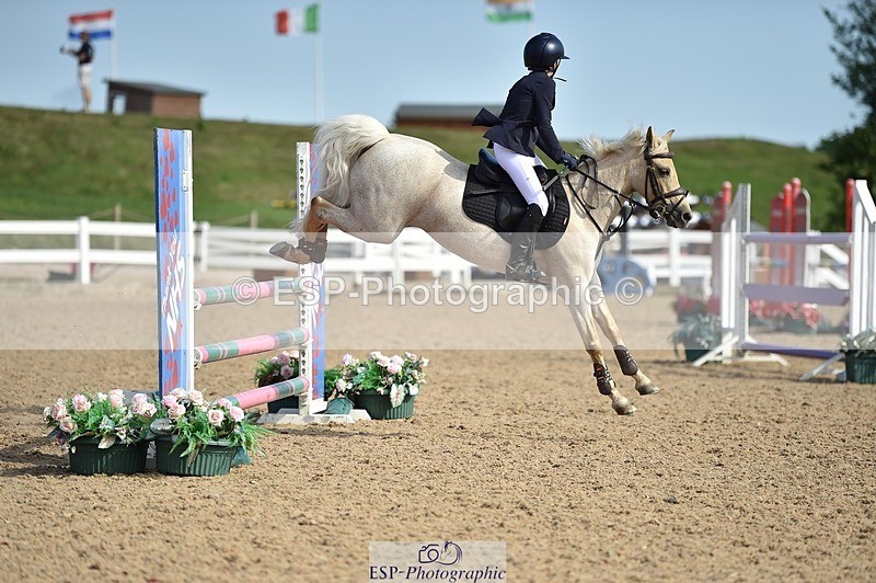 250628-171400-07042 - Cls 24 Pony Discovery & 90cm Open