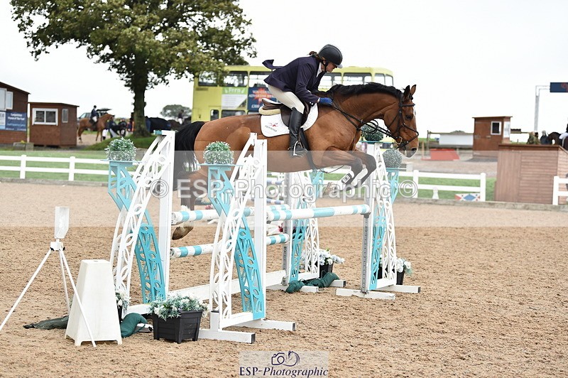 231013A-132218-01786 - Cls 3 1.05m Amateur Quali