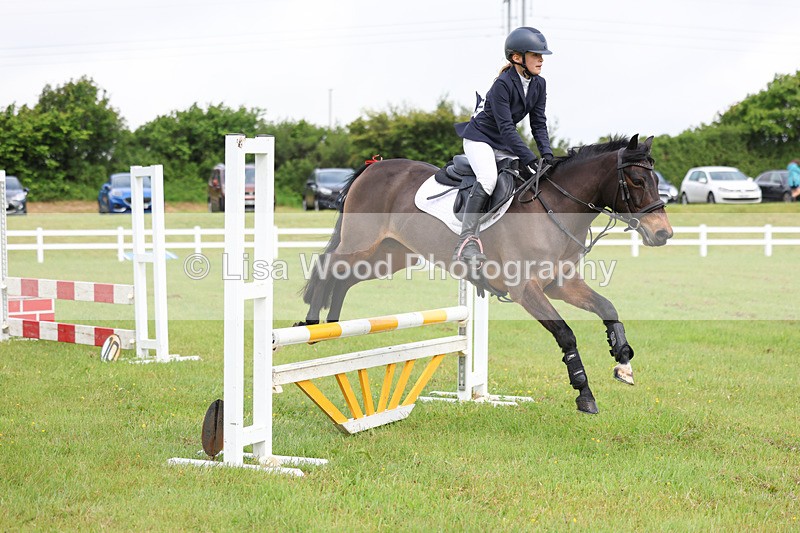 3E7A5841 - Class 4: Junior 70cm