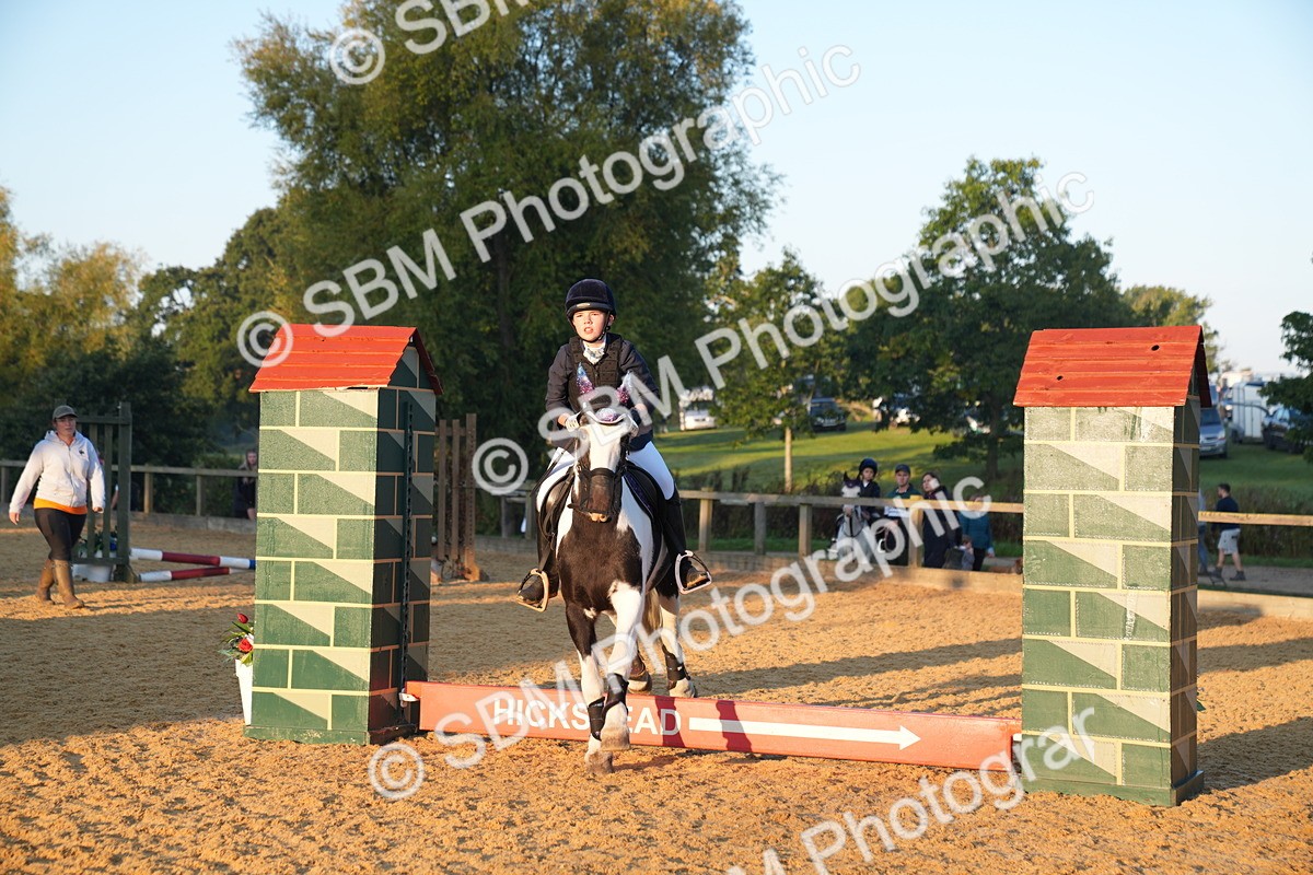 SBM_58793 - J63 - Minis Clear Round 30cm 40cm