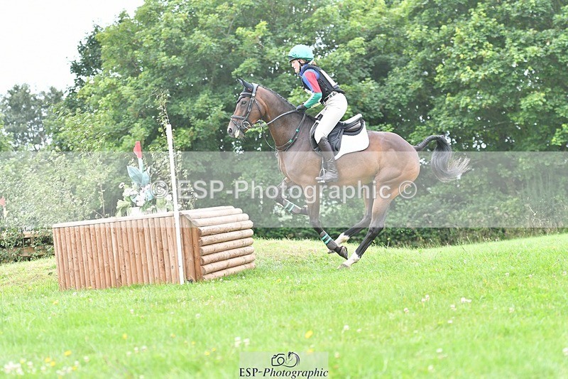 240803-121209-03498 - 019-Maisie_Randle-VILLANELLE