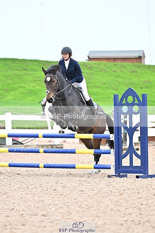 251015-103344-00050 - Cls 1 British Novice and 90cm Open