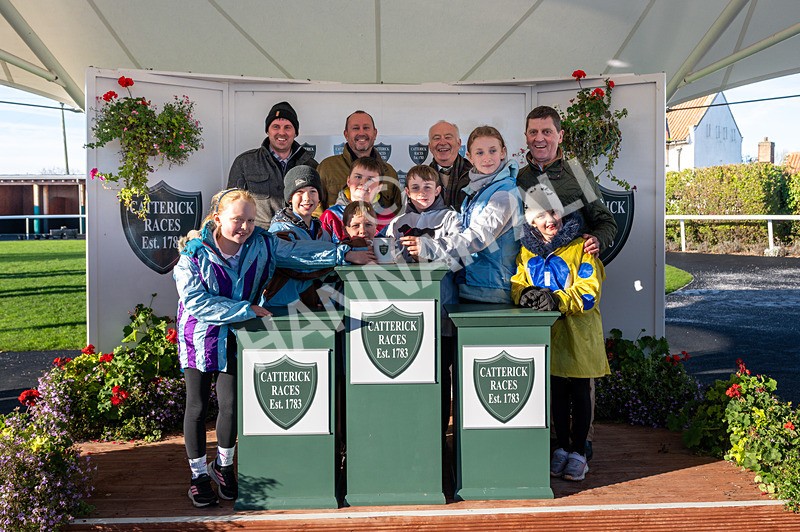 211125-Race 1-I See The Sea-2069 - Race 1