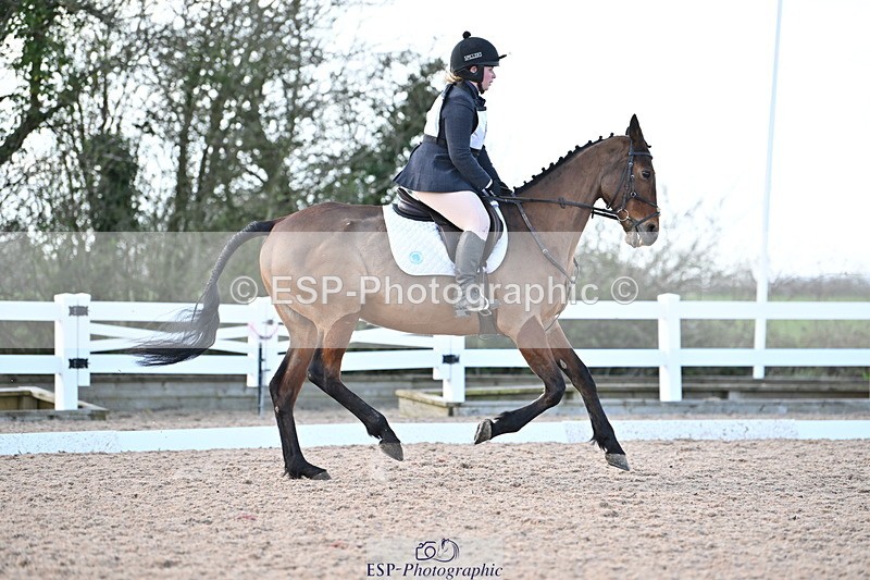 240324A-152938-04493 - Novice 27, 14.30 to 15.25