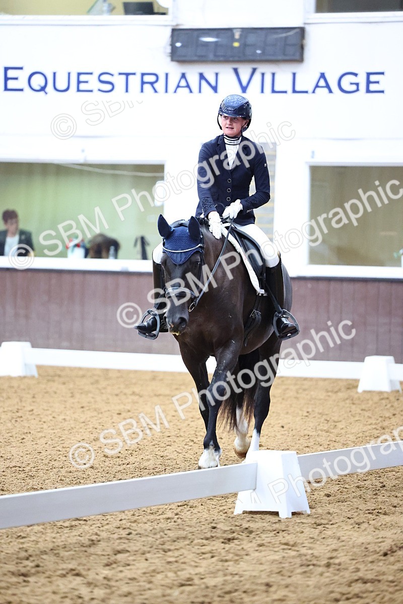 SBM_005994 - Class 5 - Novice 6 - 10.47-11.43