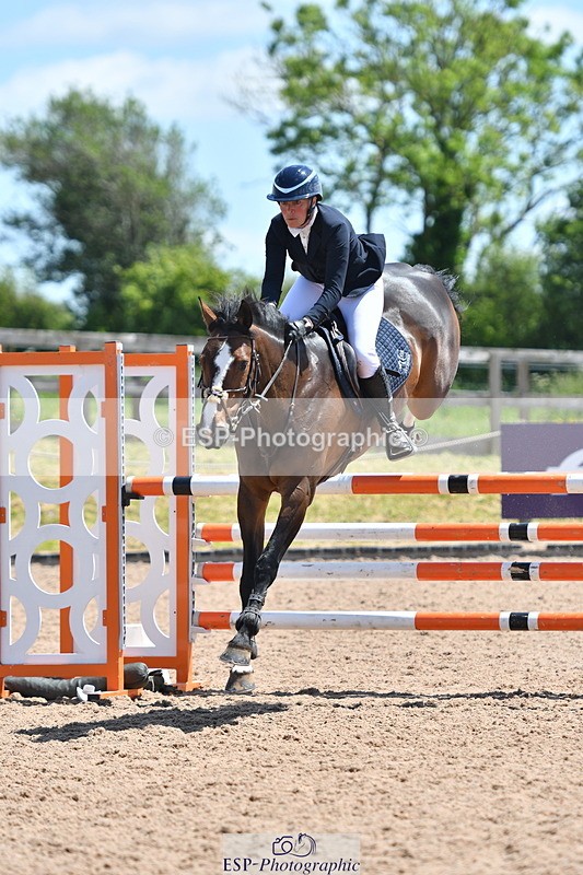 240609A-131000-05534 - Cls 18 Snr Newcomers and 1.10m Open