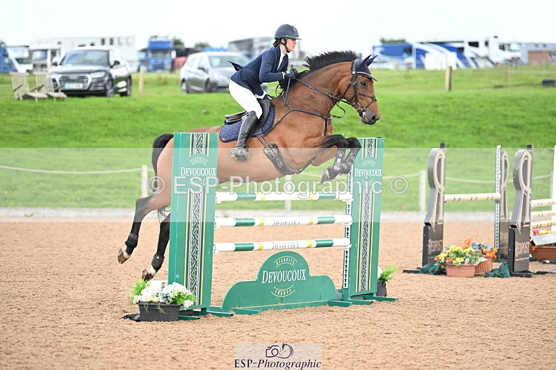 240912A-131914-01657 - Cls 4 Snr 1.20m Open