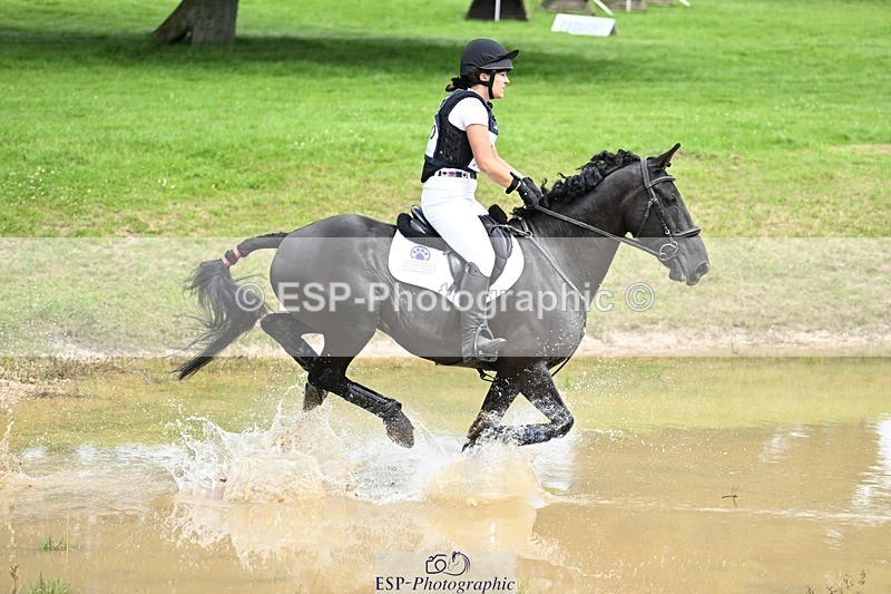 240803-143107-08242 - 220-Eleanor_Newcombe-MR_DARCY