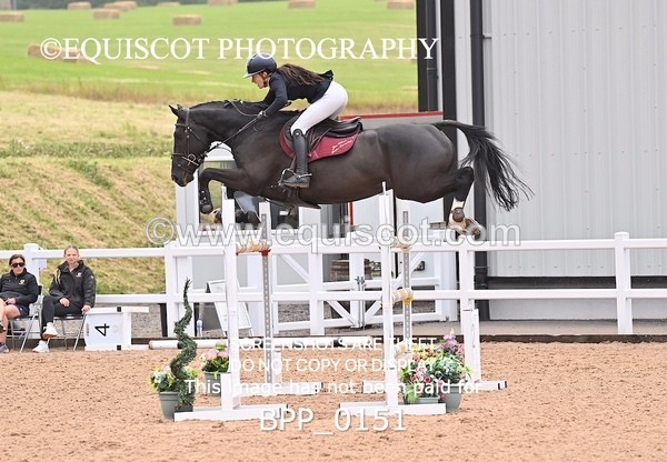BPP_0151 - CLASS 25 SUN HOYS Redpost Equestrian Senior Foxhunter Second Round